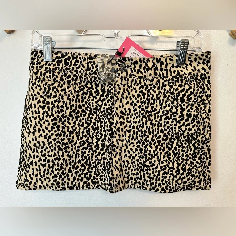 Edikted NWT Leopard Print‎ Mesh Mini Skirt Size Small Sexy Clubwear